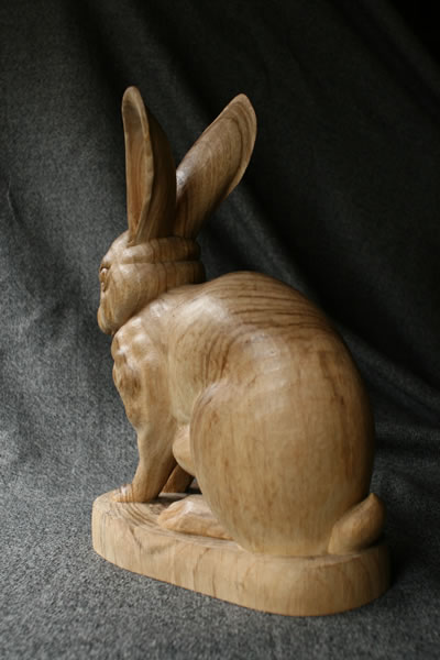 うさぎ wood carving rabbit うしろ